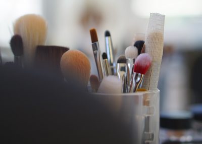 Detalles Brocheros - Caro Barral Makeup - PH Carlos Fuentes